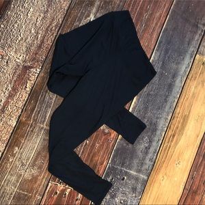 🔴 NWOT Classic Navy, high waisted soft leggings